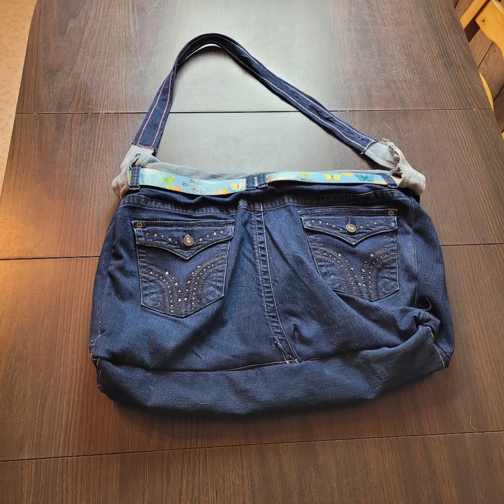 Upcycled laptop/book bag